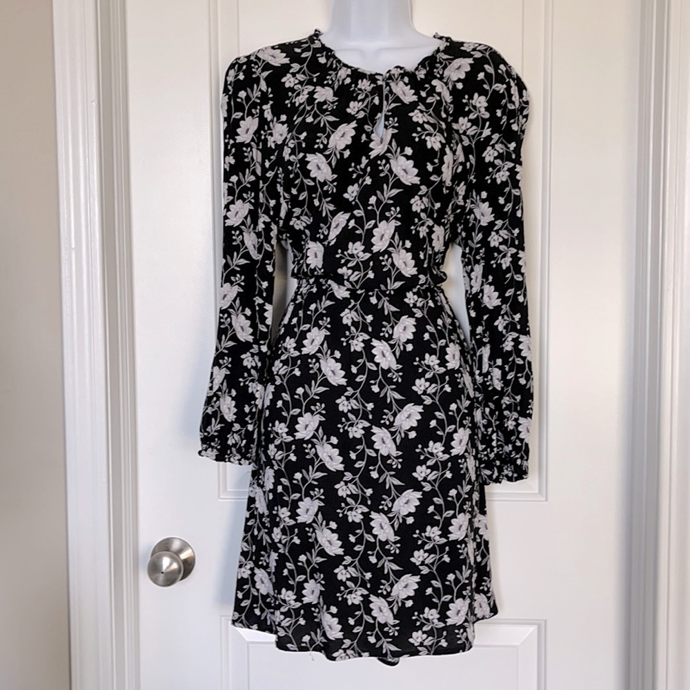 Cute floral black dress